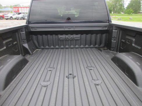 New 2026 GMC Sierra 2500 AT4 AWD/4WD image 7