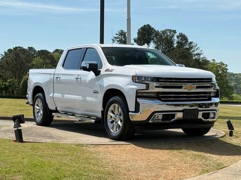 Used 2021 Chevrolet Silverado 1500 LTZ image 1