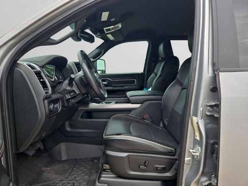 Used 2023 RAM 2500 Laramie AWD/4WD image 9