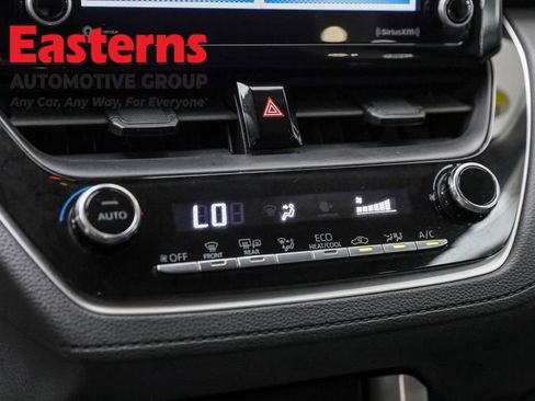 Used 2022 Toyota Corolla Cross LE image 19