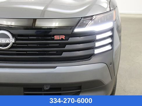 New 2026 Nissan Kicks SR w/ Cold Weather Package image 7