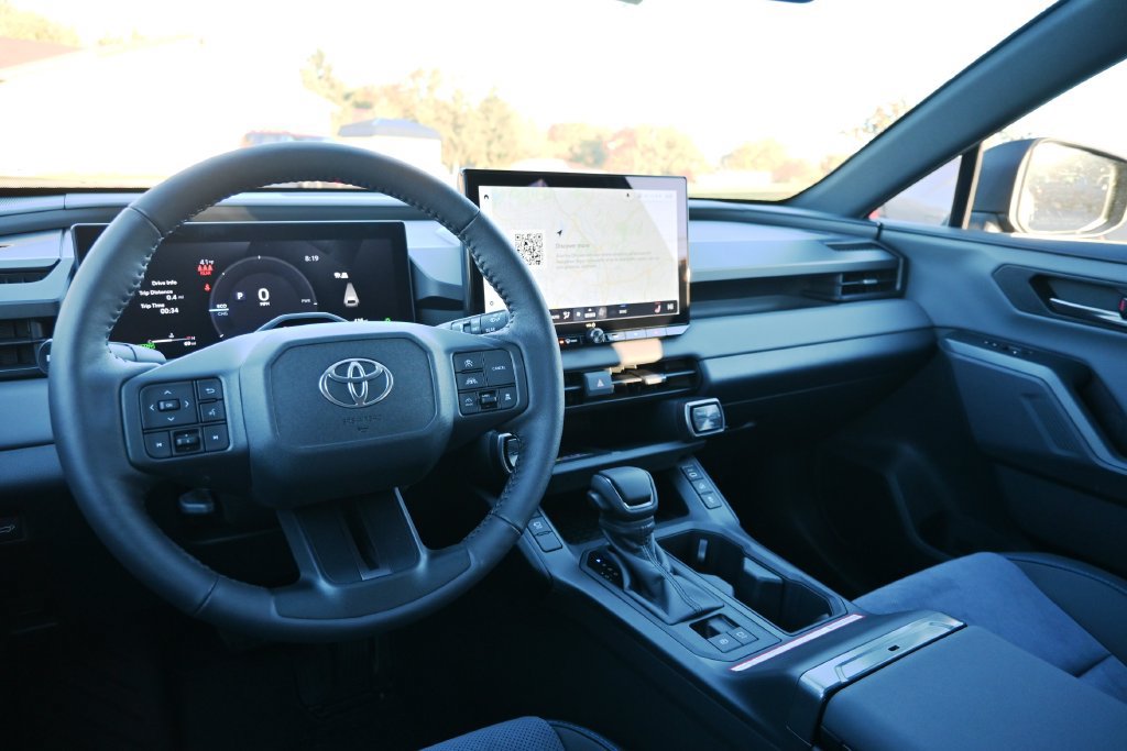 New 2026 Toyota RAV4 XSE AWD/4WD image 21