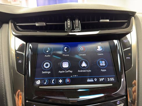 Used 2018 Cadillac CTS AWD Sedan w/ Seating Package image 21