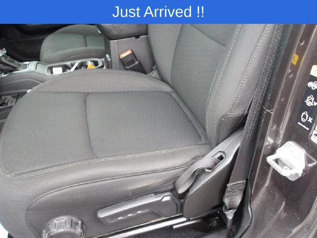 Used 2020 Jeep Wrangler Unlimited Sport AWD/4WD image 12