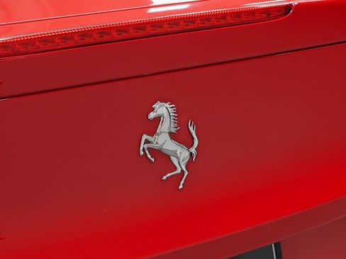 Certified 2013 Ferrari 458 Spider RWD image 31