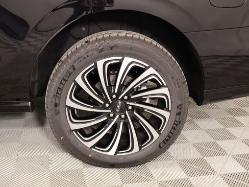 New 2026 Lincoln Navigator Black Label AWD/4WD image 20