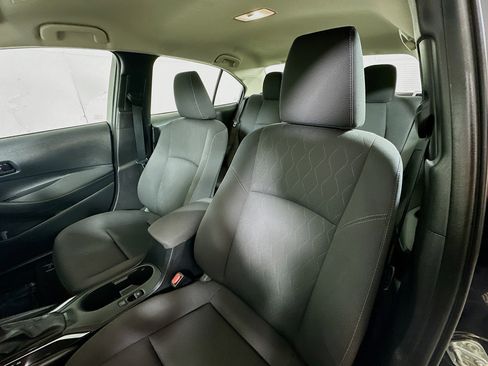 Used 2023 Toyota Corolla LE image 19