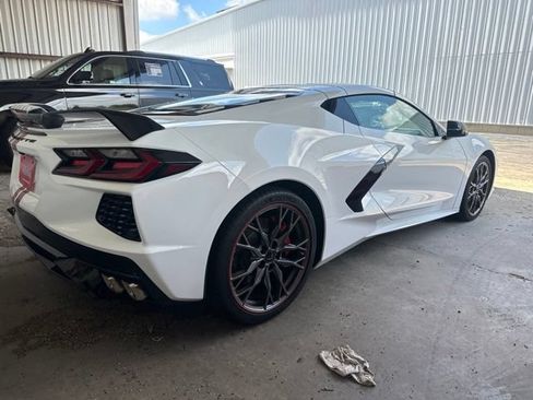 Used 2023 Chevrolet Corvette Stingray Premium Cpe w/ Z51 Performance Package RWD image 10