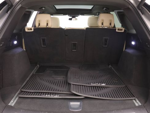 Used 2019 Cadillac XT5 Luxury image 17