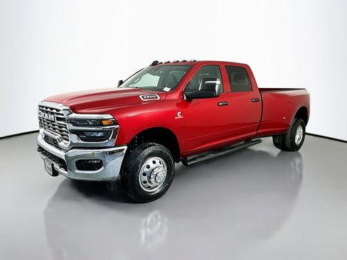 New 2026 RAM 3500 Tradesman AWD/4WD image 3