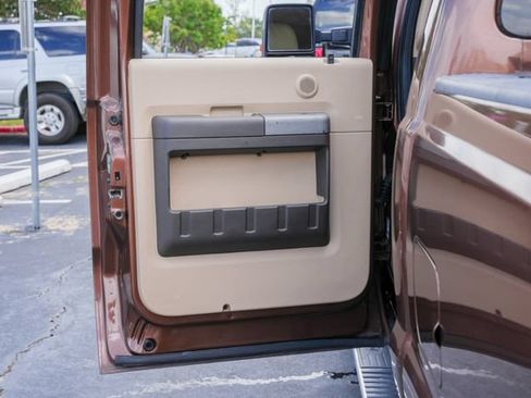Used 2012 Ford F250 Lariat w/ Lariat Ultimate Pkg AWD/4WD image 40