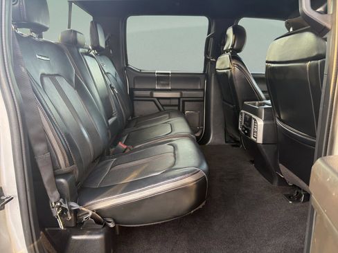 Used 2019 Ford F150 Platinum image 23