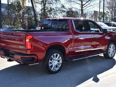 Used 2025 Chevrolet Silverado 1500 High Country w/ High Country Premium Package image 7