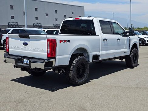 New 2026 Ford F250 XLT w/ FX4 Off-Road Package AWD/4WD image 6