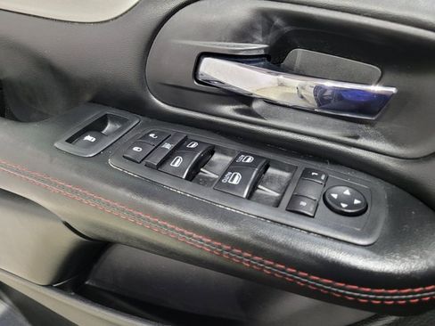 Used 2018 Dodge Grand Caravan GT image 41