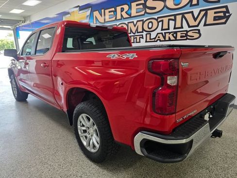Used 2020 Chevrolet Silverado 1500 LT AWD/4WD image 5