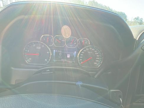 Used 2018 Chevrolet Silverado 3500 High Country w/ Duramax Plus Package image 31