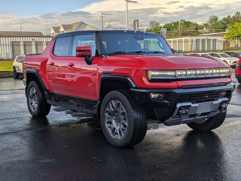 New 2025 GMC Hummer EV 3X AWD/4WD image 3