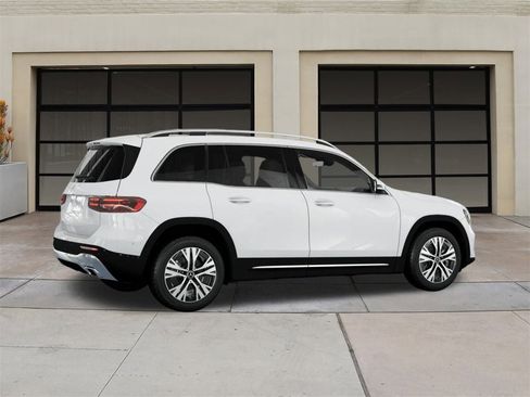 New 2025 Mercedes-Benz GLB 250 image 45