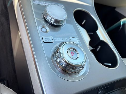 New 2026 Genesis GV70 2.5T Advanced AWD/4WD image 23