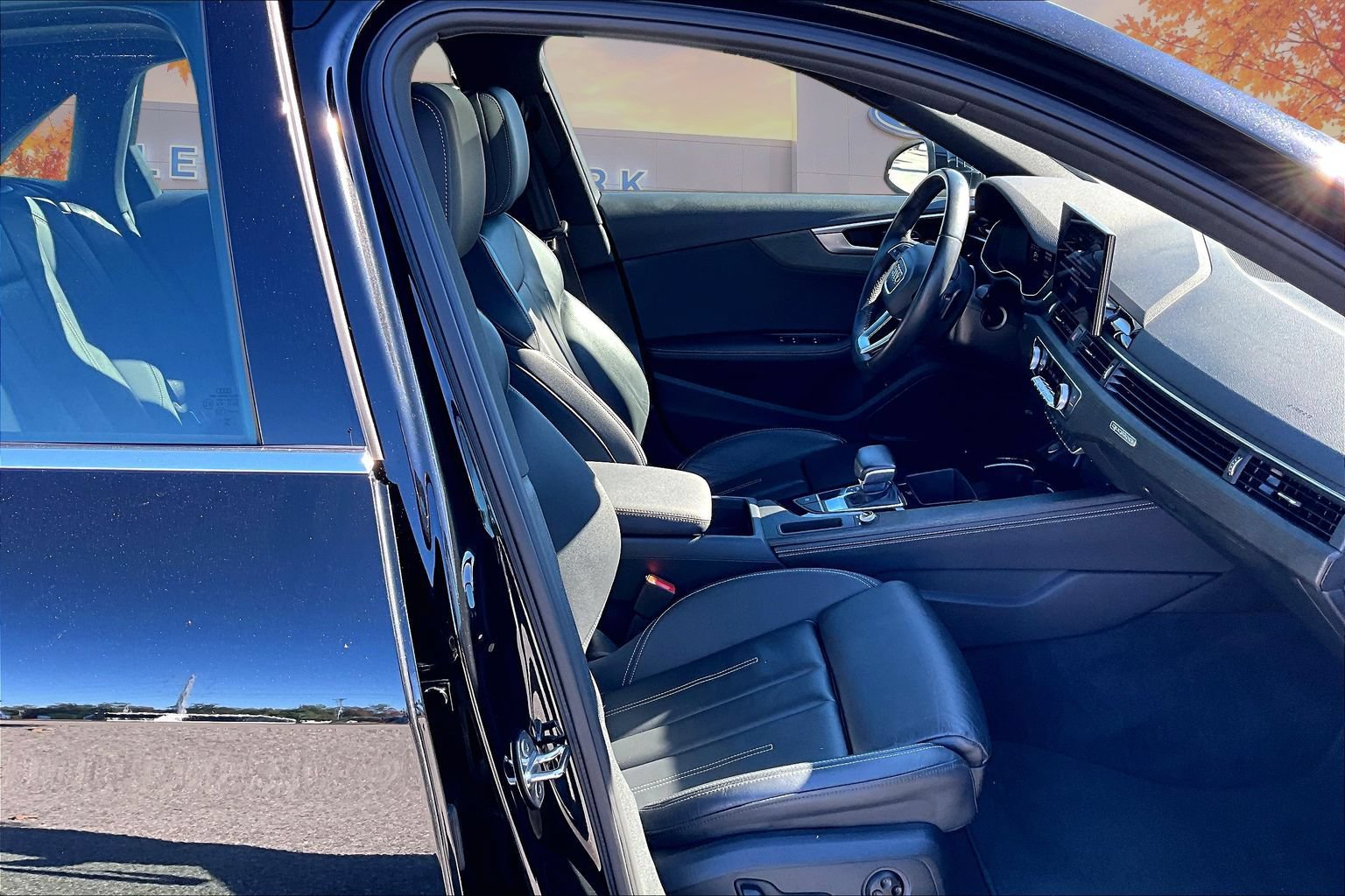 Used 2024 Audi A4 2.0T Premium Plus AWD/4WD image 29