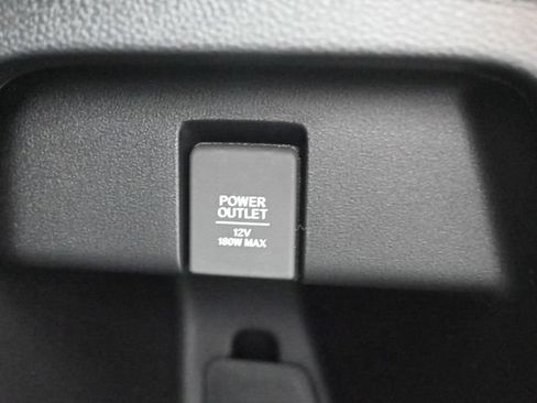 Used 2026 Honda Odyssey Touring image 24