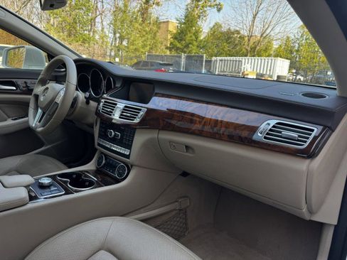Used 2014 Mercedes-Benz CLS 550 image 38