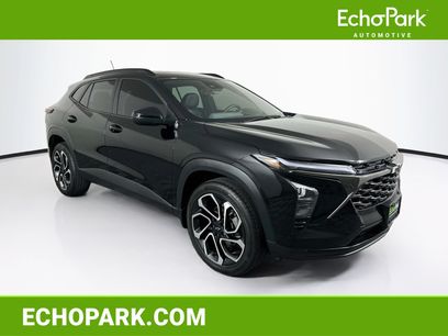 Used 2025 Chevrolet Trax RS w/ Sunroof Package