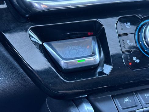 Used 2024 GMC Sierra 1500 Denali image 24