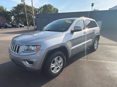 Used 2014 Jeep Grand Cherokee Laredo w/ Quick Order Package 23E AWD/4WD image 7