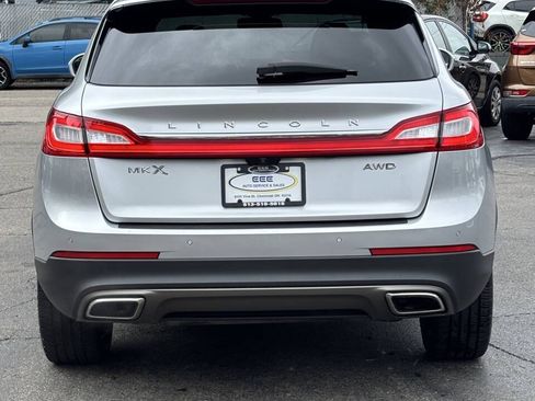 Used 2016 Lincoln MKX Reserve w/ Climate Package AWD/4WD image 7