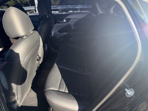 Used 2022 Kia Forte GT w/ GT2 Package image 7