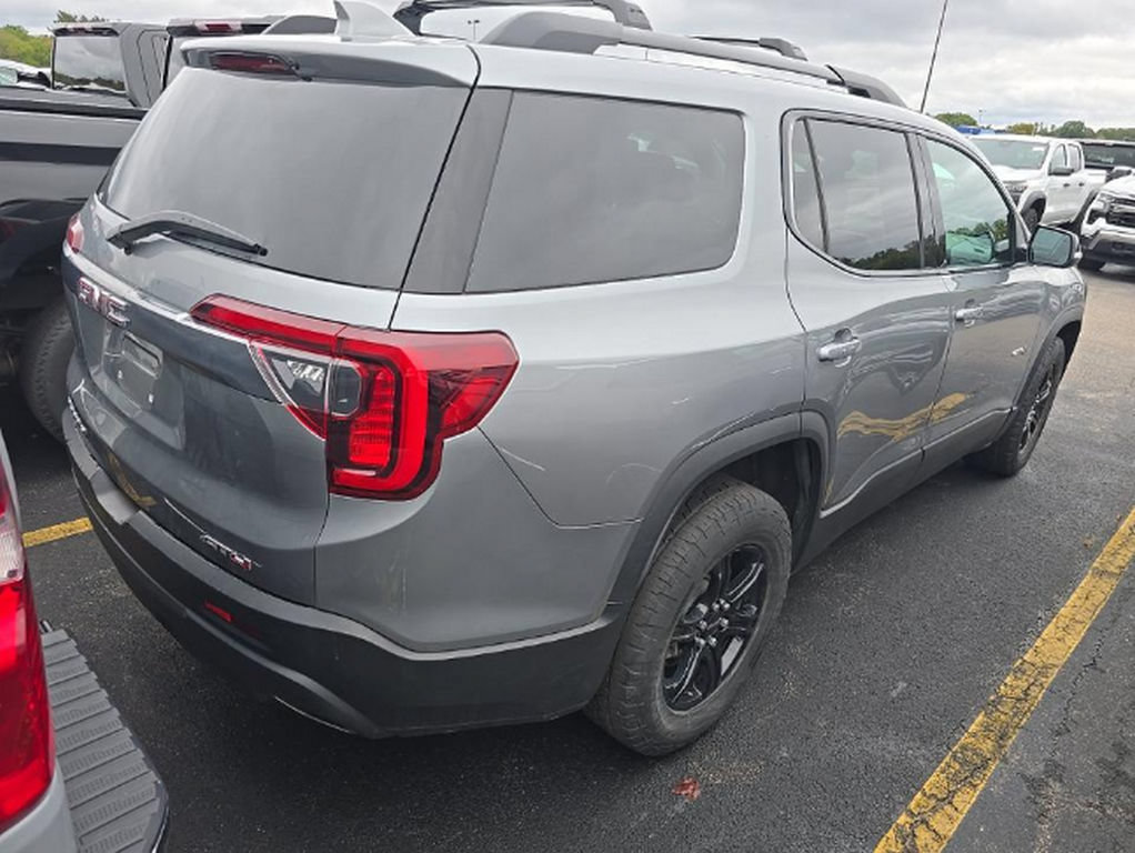 Used 2023 GMC Acadia AT4 w/ Preferred Package AWD/4WD image 4