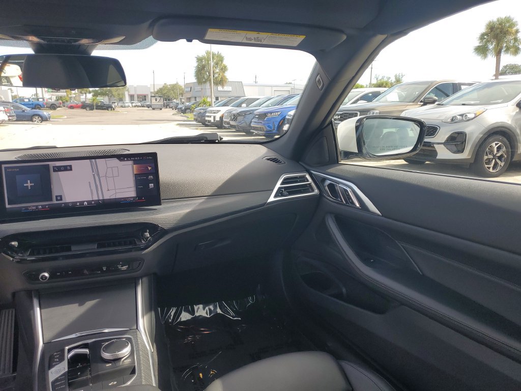 Used 2025 BMW 430i Convertible RWD image 21