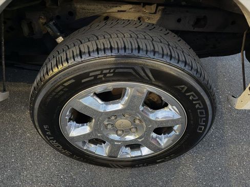 Used 2013 Ford F150 King Ranch w/ King Ranch Chrome Pkg image 27