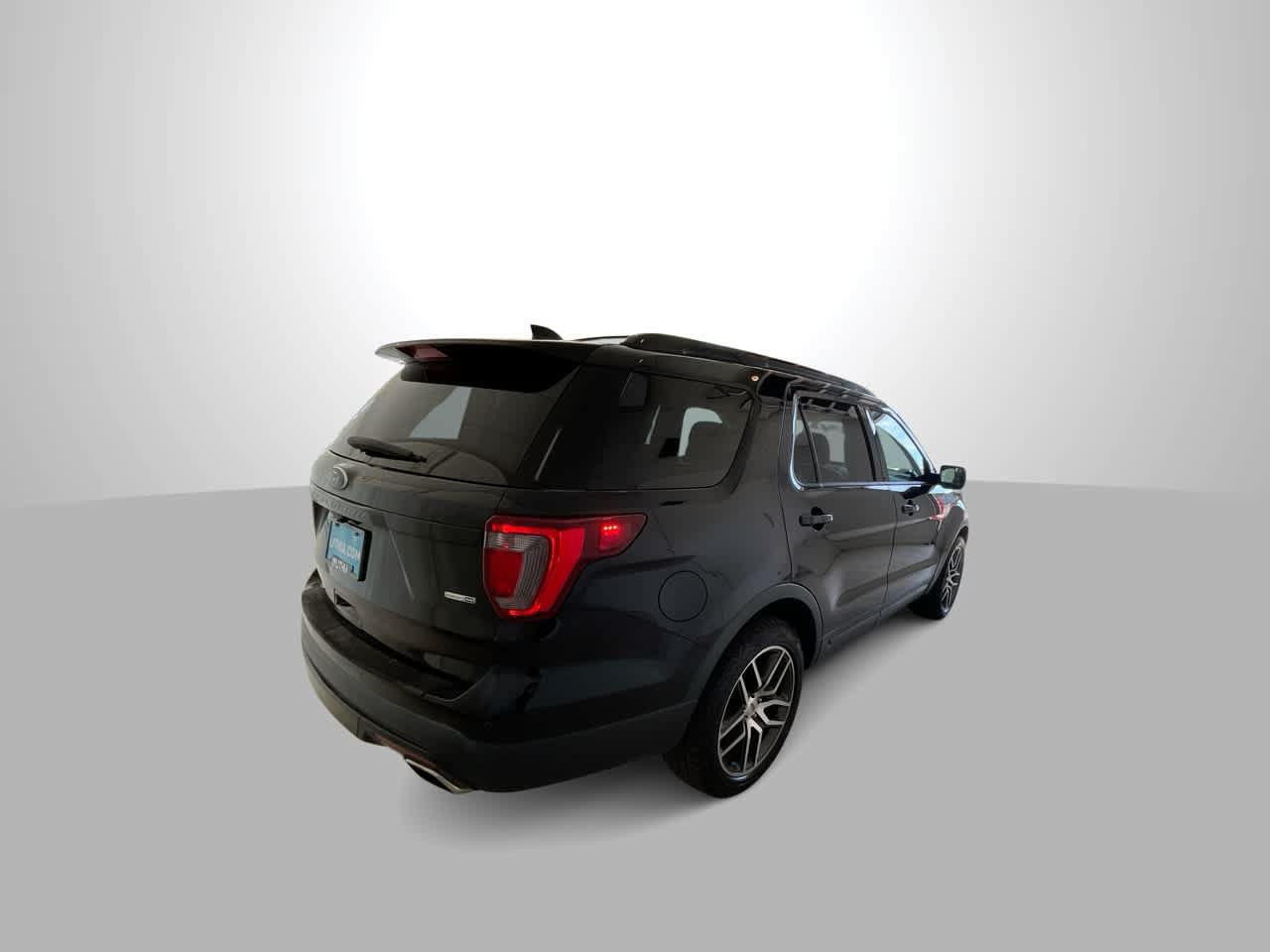 Used 2017 Ford Explorer Sport AWD/4WD image 8