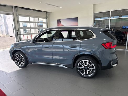 Used 2025 BMW X1 xDrive28i w/ Convenience Package image 5