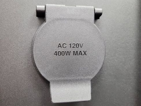 Used 2024 Ford F150 Lariat w/ Equipment Group 502A High image 9