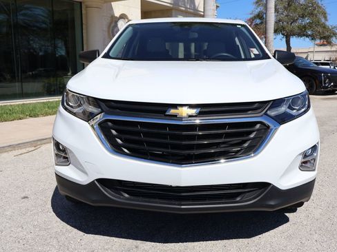 Used 2020 Chevrolet Equinox LS w/ LS Convenience Package image 8
