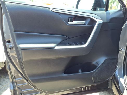 Used 2025 Toyota RAV4 XLE w/ Weather Package FWD image 17