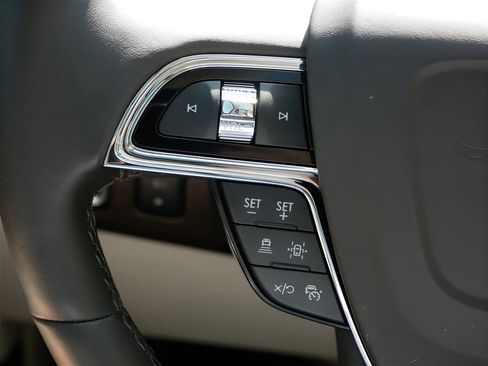 Used 2024 Lincoln Navigator Black Label image 20