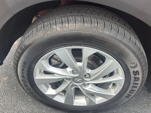 Used 2019 Hyundai Tucson Value FWD image 33