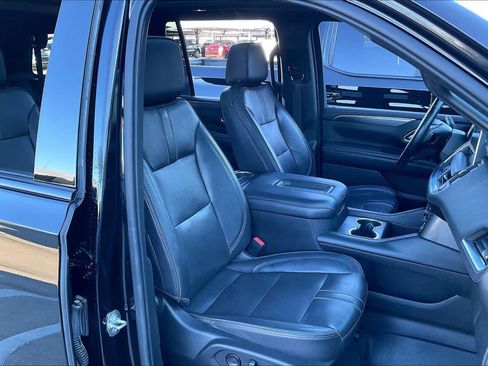 Used 2021 Chevrolet Tahoe RST w/ Luxury Package image 9