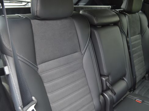 Used 2024 Mitsubishi Outlander SE FWD image 38