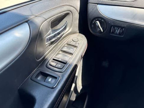 Used 2018 Dodge Grand Caravan GT FWD image 21