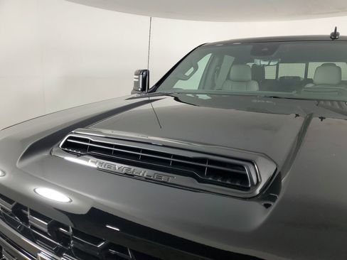 New 2026 Chevrolet Silverado 2500 ZR2 AWD/4WD image 11