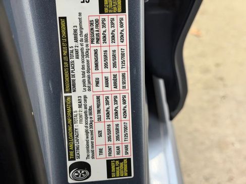 Used 2024 Toyota Corolla LE image 32