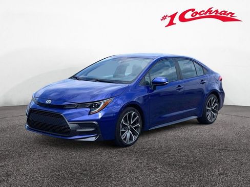 Used 2022 Toyota Corolla SE FWD image 11