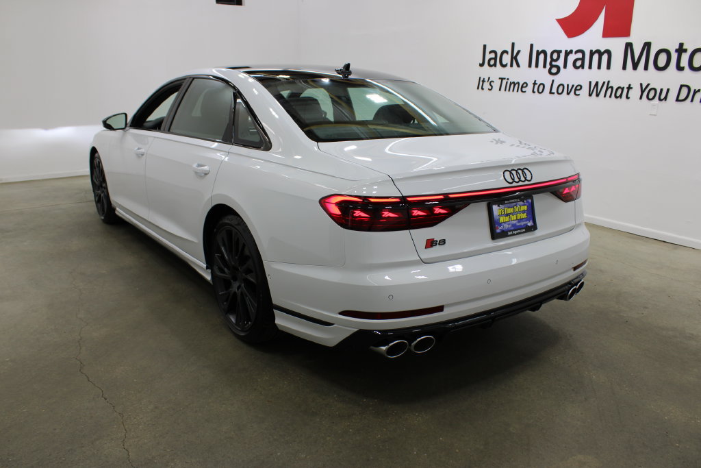 New 2027 Audi S8 AWD/4WD image 3