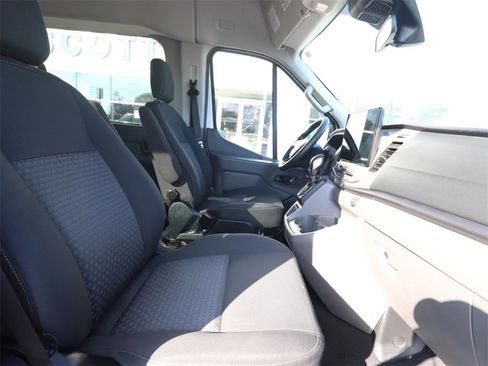 Certified 2022 Ford Transit 350 XLT image 22